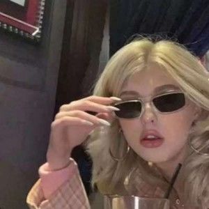 Meet your Posher, Gabriel